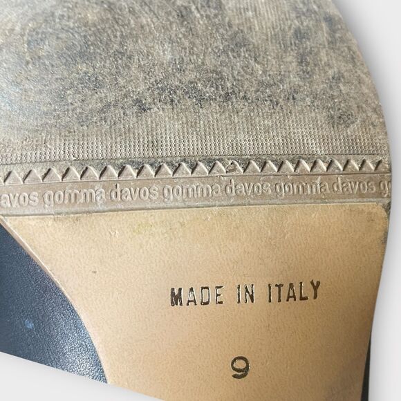 Davos Gomma Black Leather Ankle Booties Sz 9 Gently Loved, Stylish & Comfortable - Picture 8 of 9